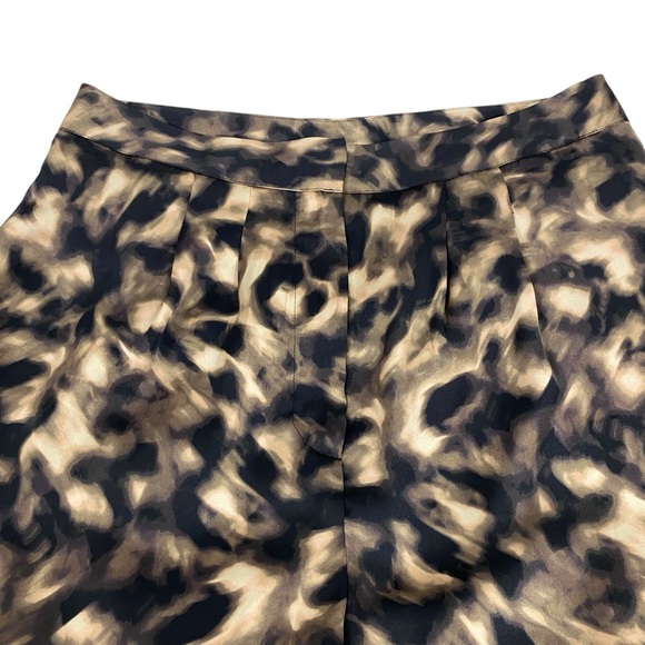 TART Collections Womens Dress Pants Size Medium Wide Leg Pockets Pleated Front - Picture 5 of 12